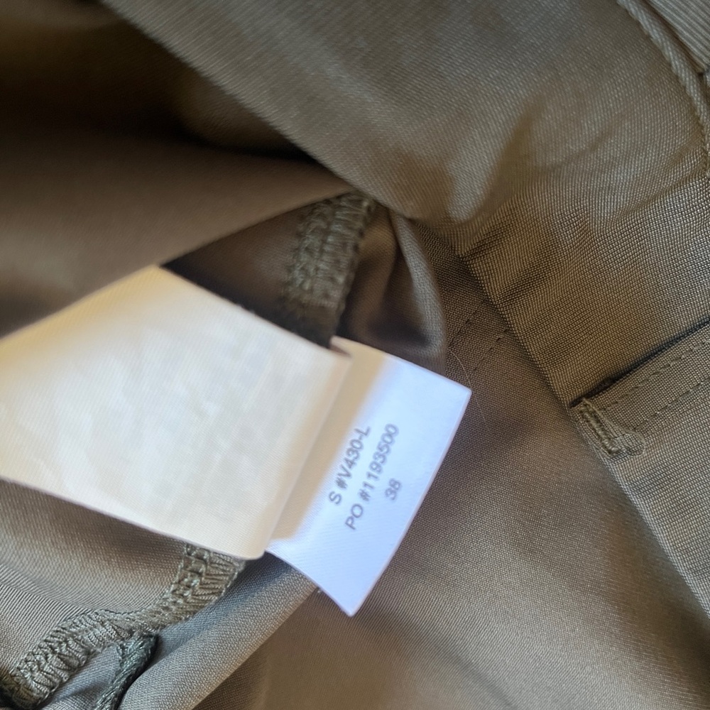 Vuori Meta Pant Athletic Slim Fit – Men’s 38x32 – Dark Oregano – NWOT - Picture 14 of 14